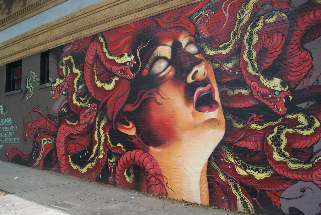 Medusa Graffiti situado entre Masonic av. y Haight St. Miriam Durán