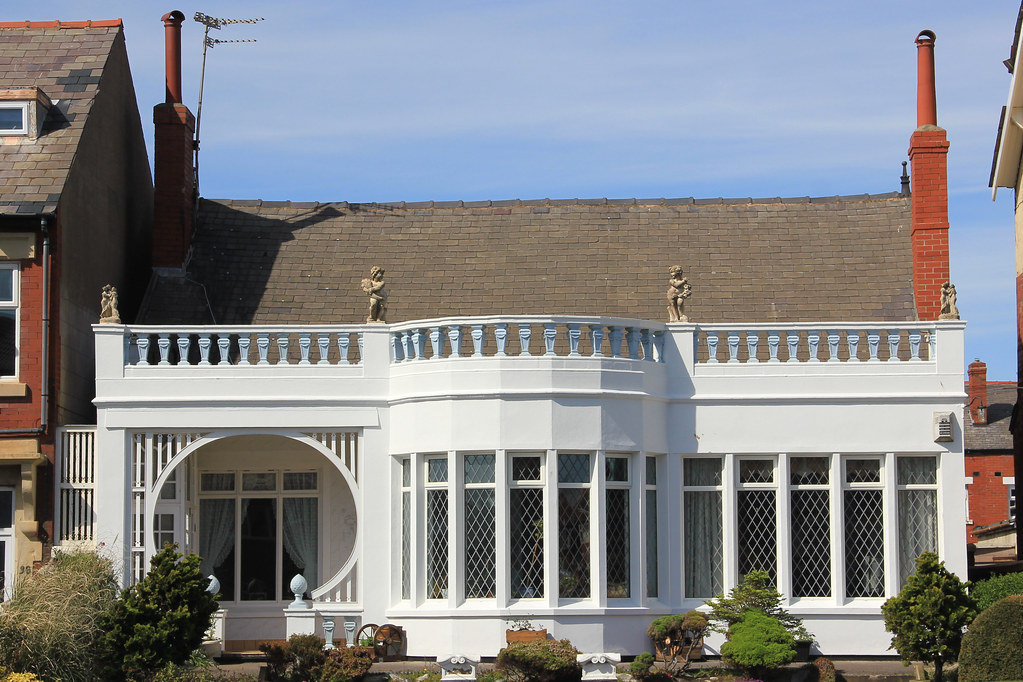 Tessie O' Shea lived here. Warbreck Hill Road, Blackpool. … Flickr