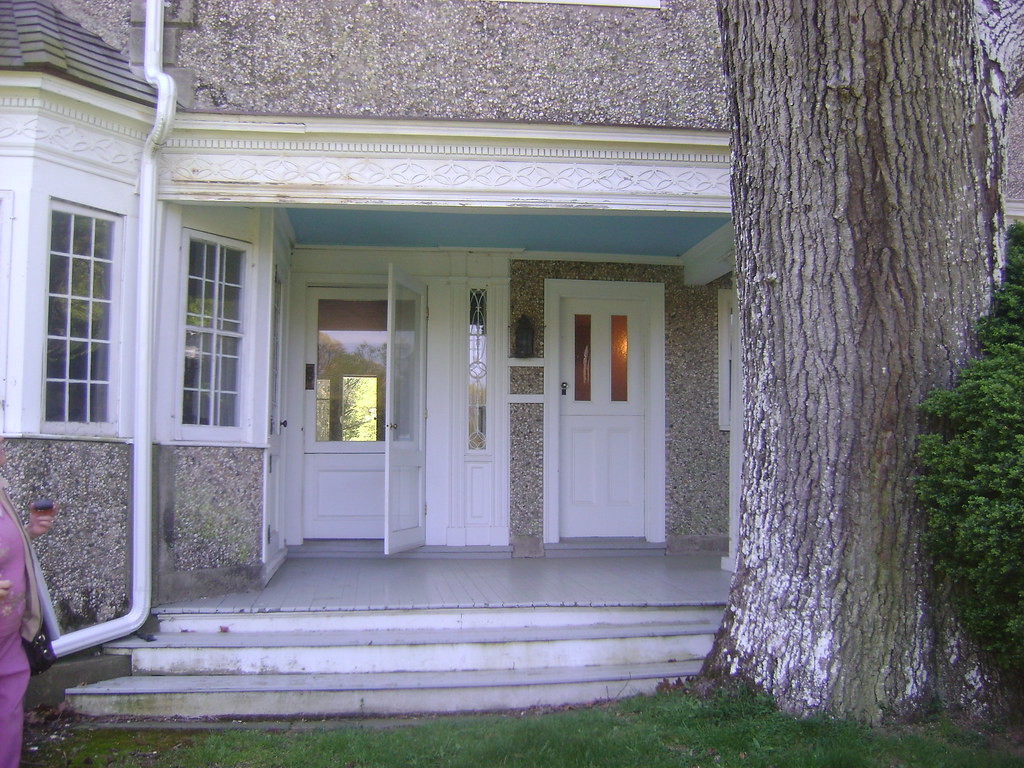 Flowers, Box Hill, Misc. April 2012 100 Box Hill mariewlsh Flickr