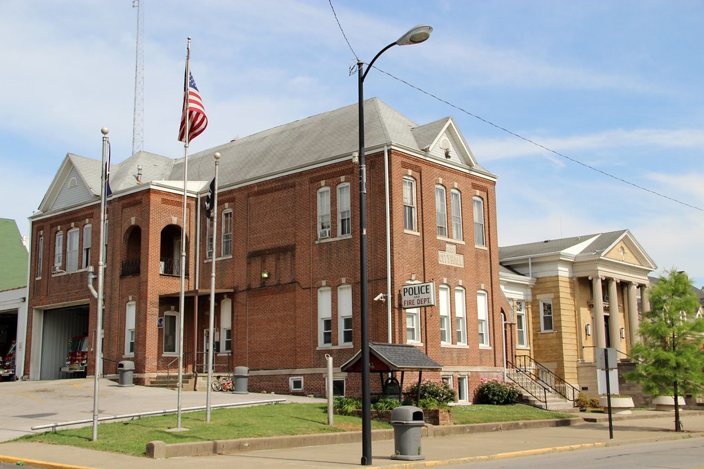 Old Mount Vernon City Hall (Mount Vernon, Indiana) Flickr