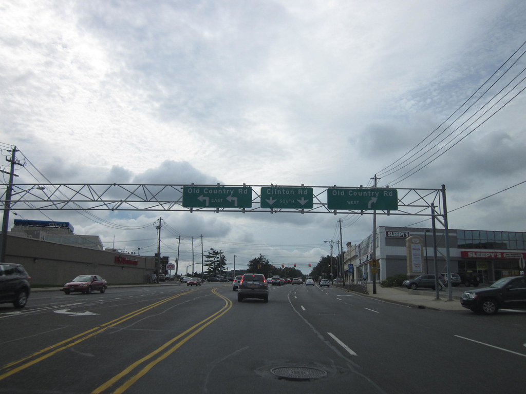 Glen Cove Road Long Island, New York Glen Cove Road Lo… Flickr