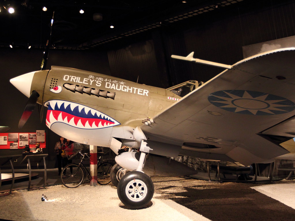 MOF Curtiss P40N Warhawk Curtiss P40N Warhawk, painted i… Flickr