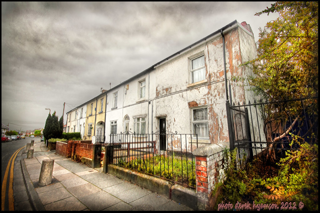 DEYSBROOK LANE L12 Old terraced houses on Deysbrook Lane. … Flickr