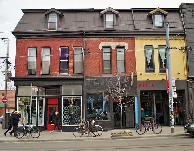 Queen West shops Shops at Queen St West and Manning Ave. William
