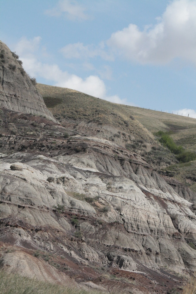 steep hills Drumheller May 19th 2012 fruitymonkey Flickr
