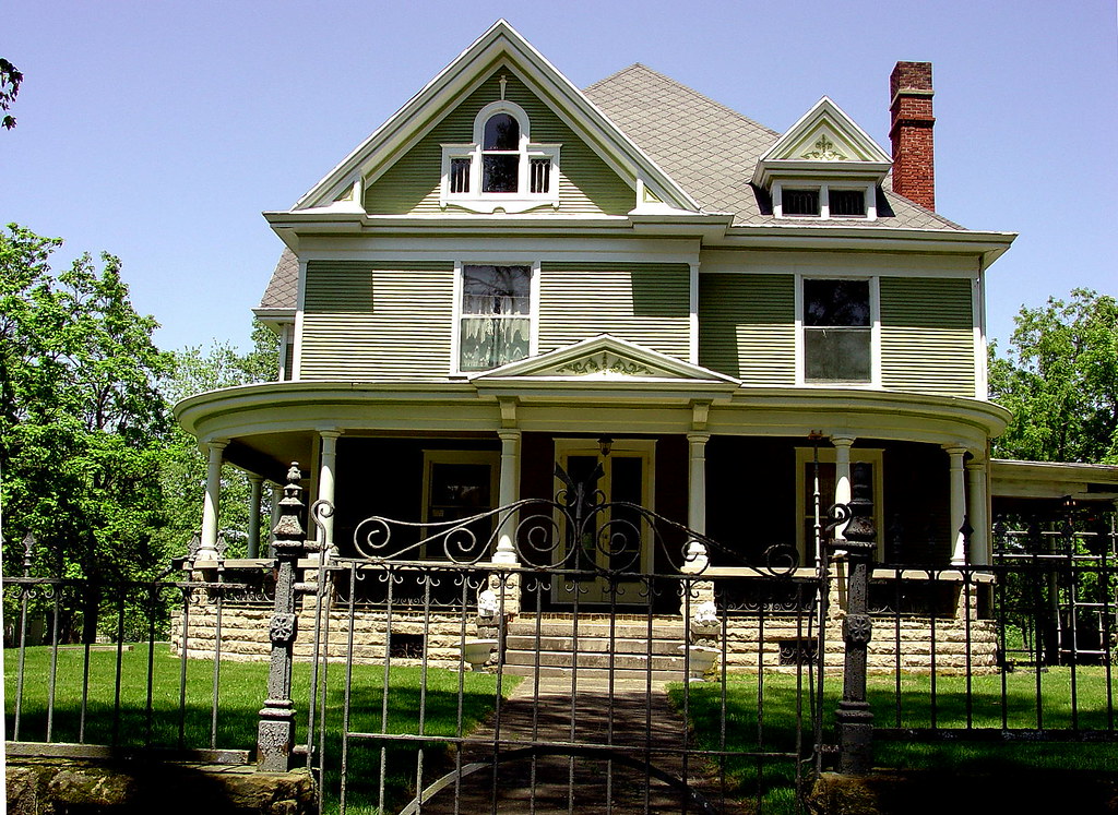 Earl Park Indiana Sumner House Built in the final years of… Flickr