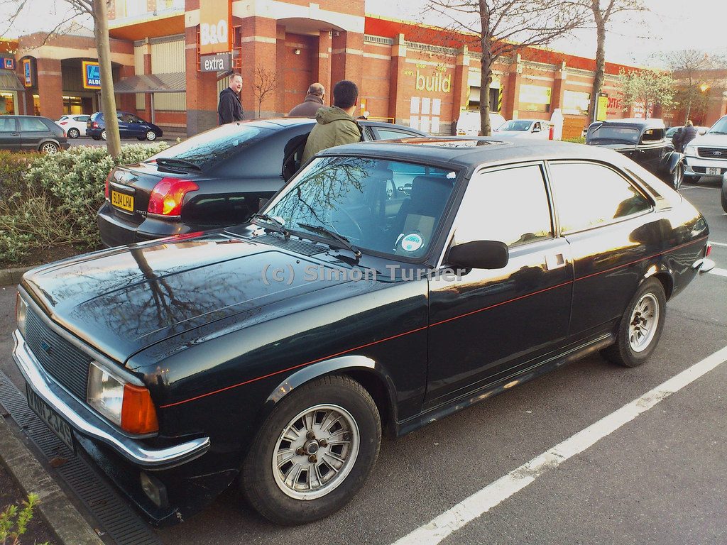 B&Q Leeds classic and american car meet00085 1977 MORRIS M… Flickr