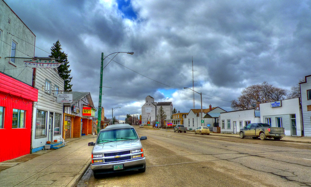 Ituna Ituna, Saskatchewan. The "49" sign is an advertisem… Flickr