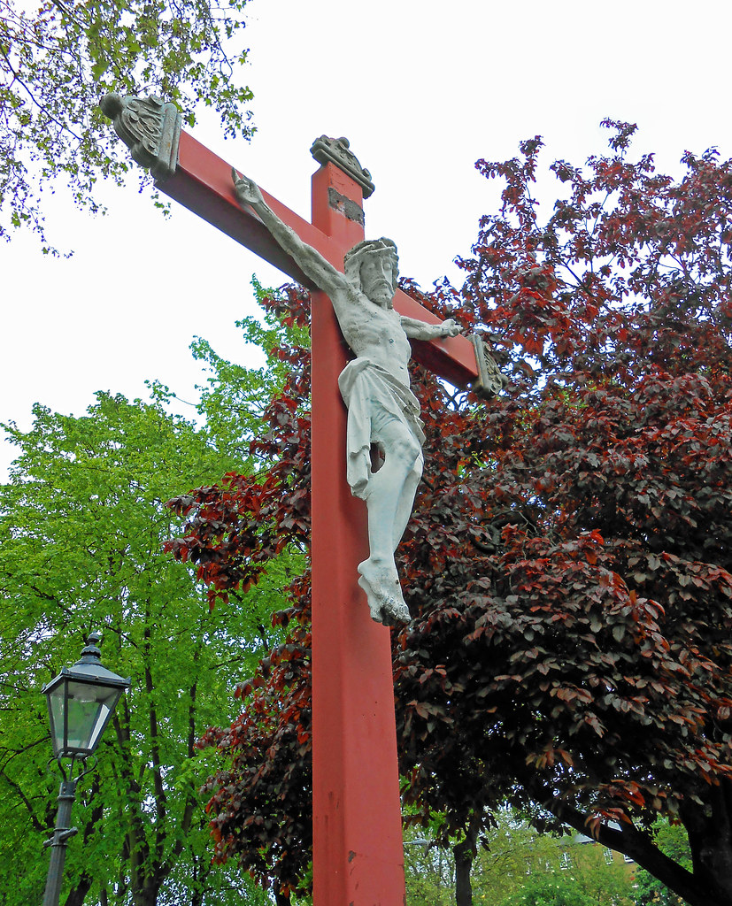 St Paul's Deptford A calvary outside of Thomas Archer's 18… Flickr