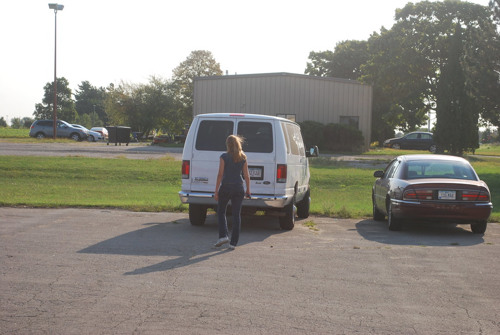 CRST van Cedar Rapids, IA One of the vans (a Ford E350) o… Flickr