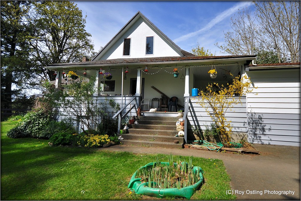 Eaton Farmhouse Yellow Point, Vancouver Island, BC Roy Ostling Flickr