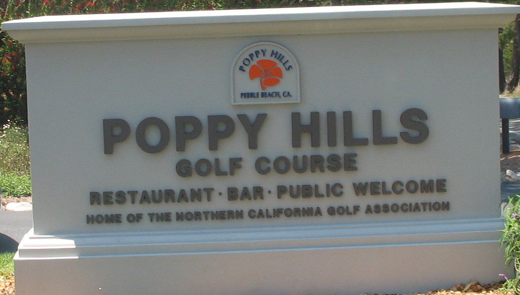 Poppy Hills One of many golf courses in Pebble Beach. We a… Flickr