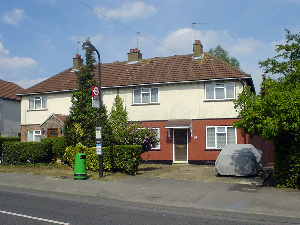 Elton John's House Not his current mansion, but the very o… Flickr