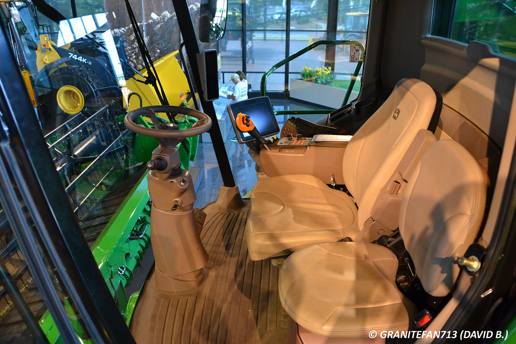 John Deere S670 Combine Interior a photo on Flickriver