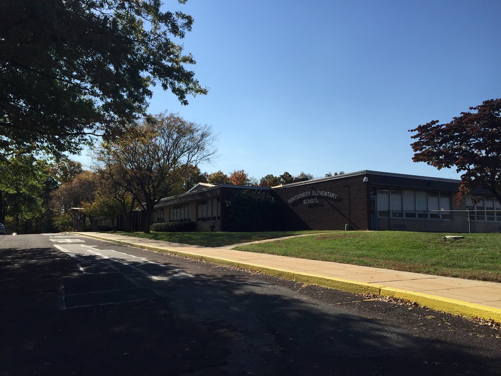 Montgomery IMG_4629 Montgomery Elementary School, October … Marion
