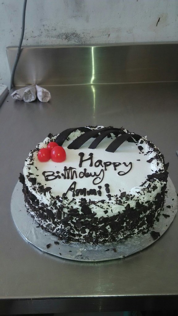 Online cake delivery in Pune by Wini Share your happiness … Flickr