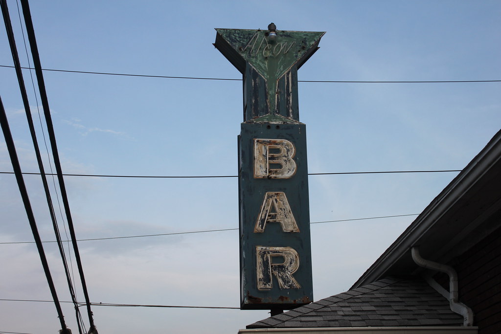 Bar, Johnstown, PA Joseph Flickr