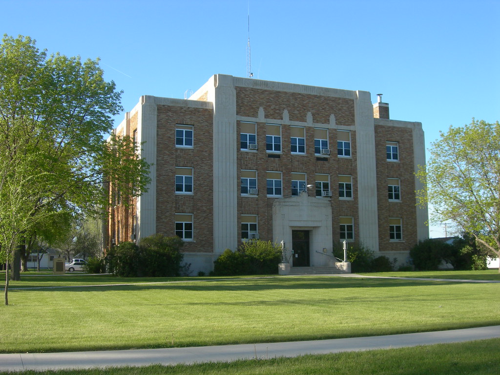 Edmunds County Courthouse Ipswich, South Dakota Designed i… Flickr