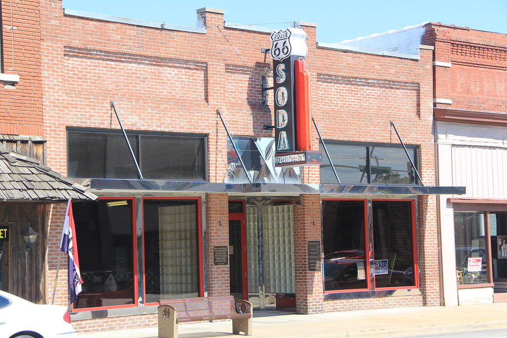 Route 66 Baxter Springs Kansas The Route 66 Soda Fountain … Flickr