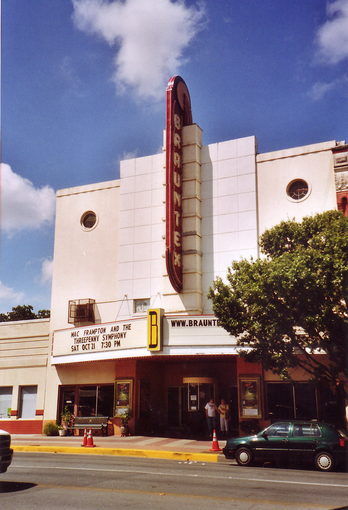Brauntex TheatreNew Braunfels, Tx.NRHP a photo on Flickriver