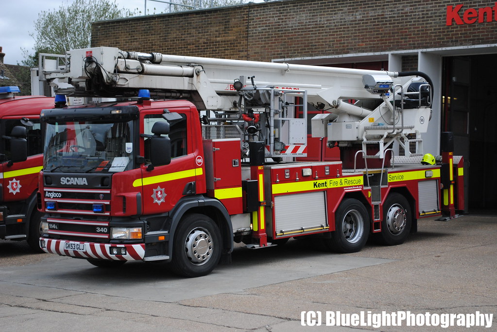 Kent Fire & Rescue Service / Scania 114L / Aerial Ladder P… Flickr