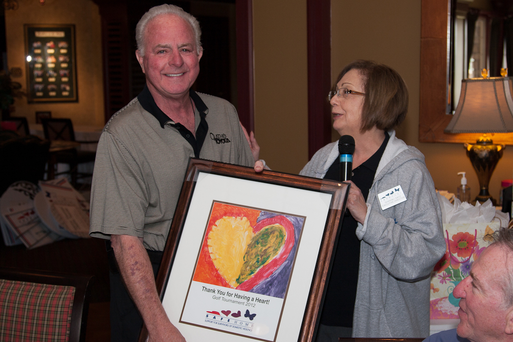 Golf 2012 Sharon Katz, SAFEHOME Executive Director, presen… Flickr