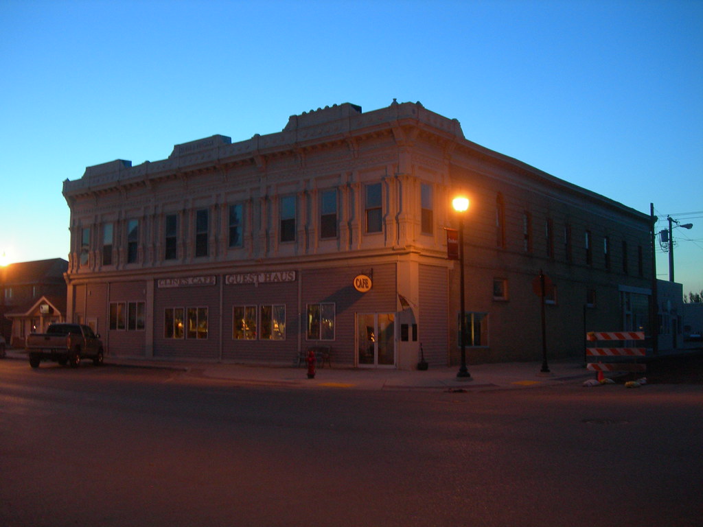 Klein & Sutmar Block Oakes, North Dakota The eastern (righ… Flickr