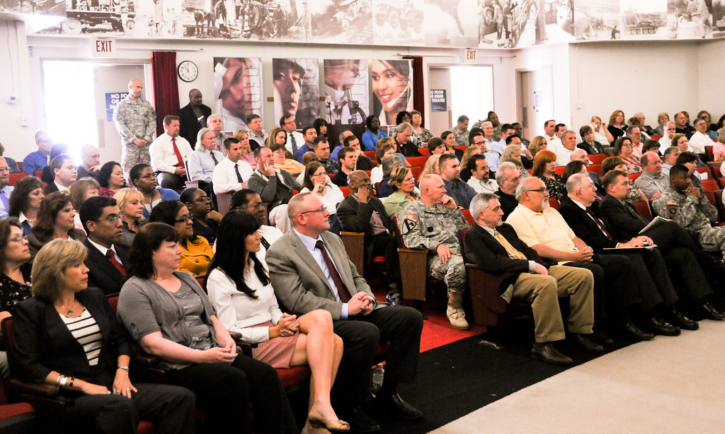 Civilians honored following town hall ABERDEEN PROVING GRO… Flickr