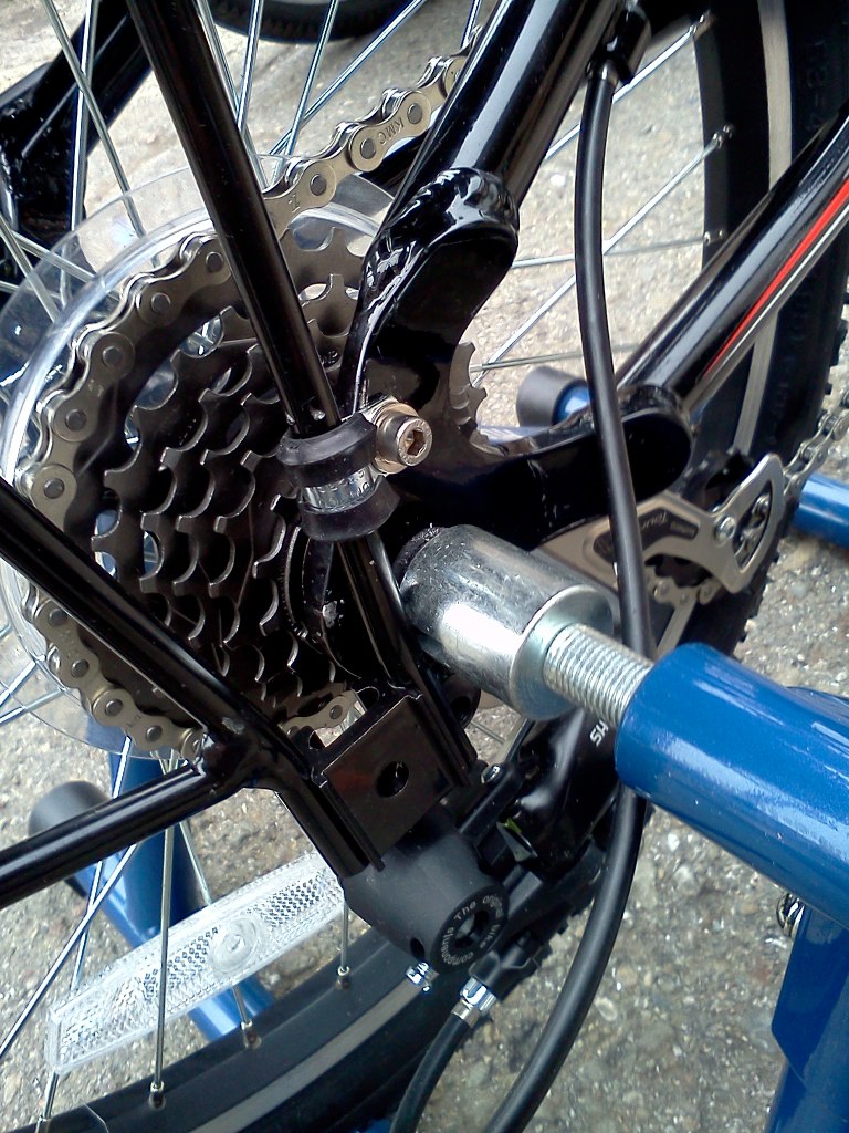 P clamping bicycle rack to 20" bike Using Pclamps, aka ai… Flickr