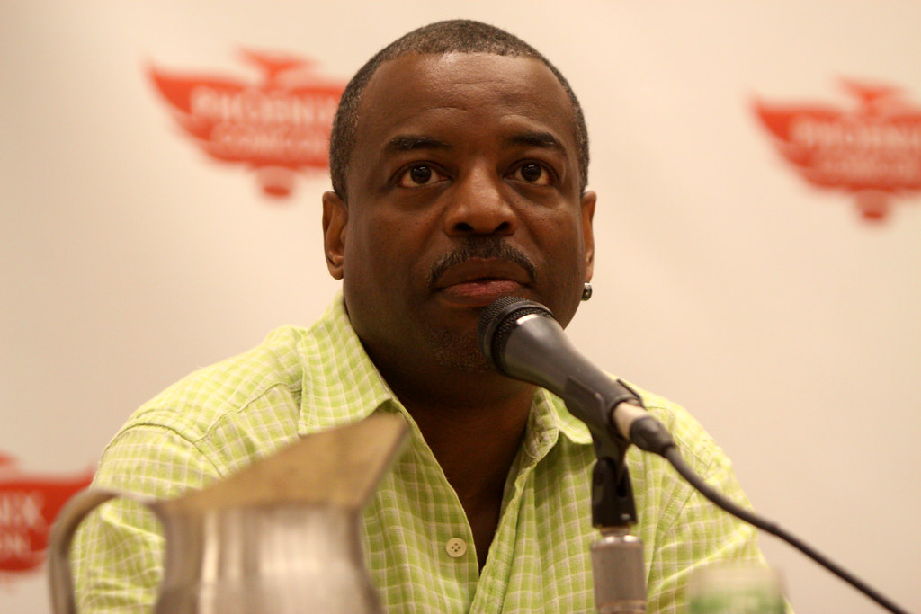 LeVar Burton LeVar Burton at the 2012 Phoenix Comicon in P… Flickr