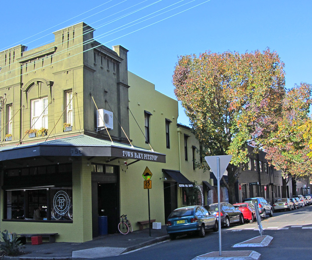 PITSTOP And Redfern Cycle Depot Newtown grafitti Flickr