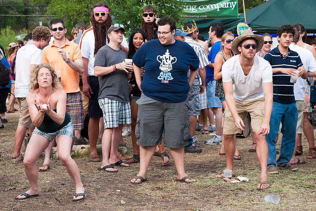 Egg Toss Eeyore's Birthday Party Pease Park Austin, Texas Viajante