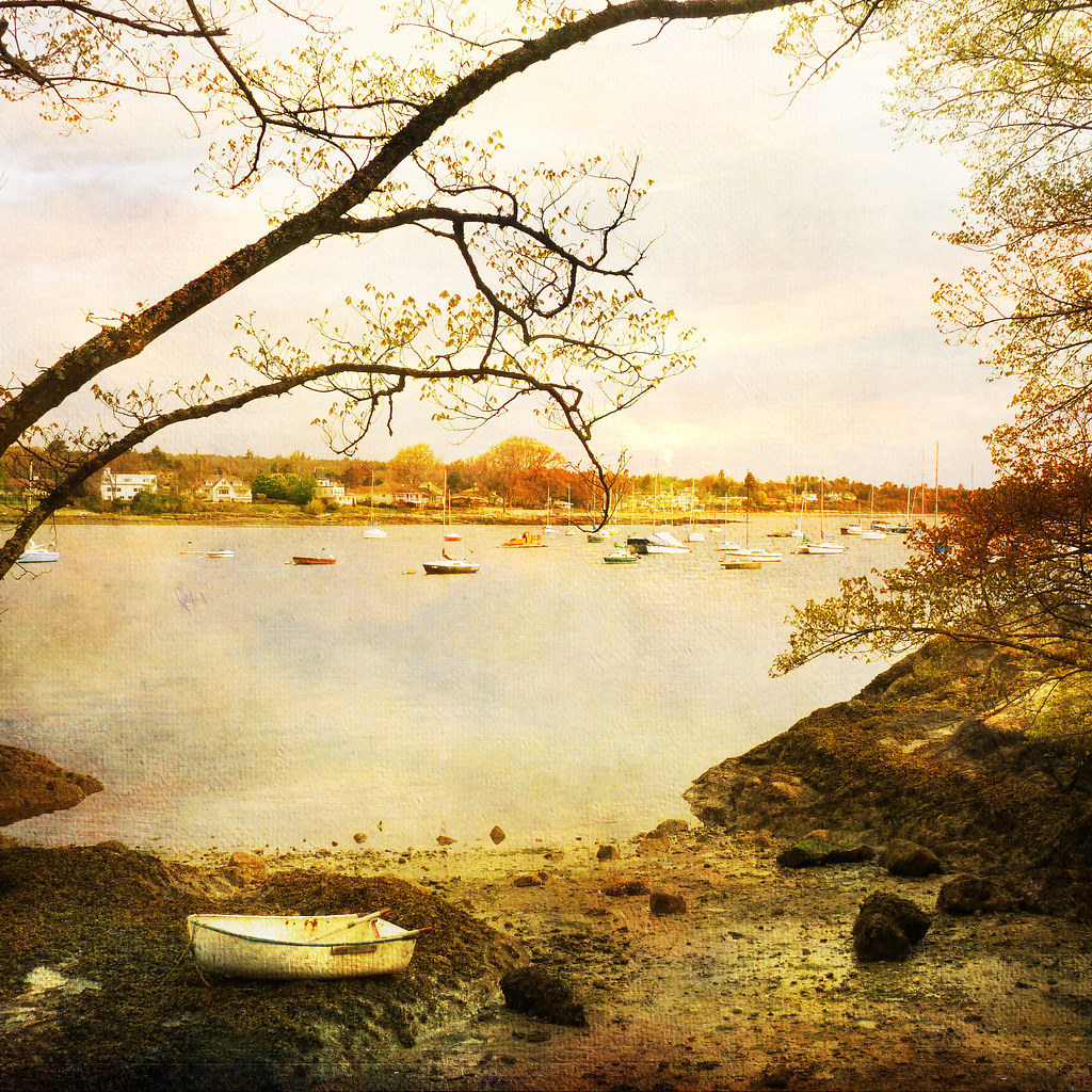 The tide rises, the tide falls The tide rises, the tide fa… Flickr