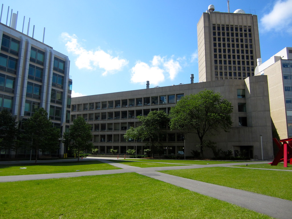 MIT Campus, Cambridge, MA Daniel X. O'Neil Flickr