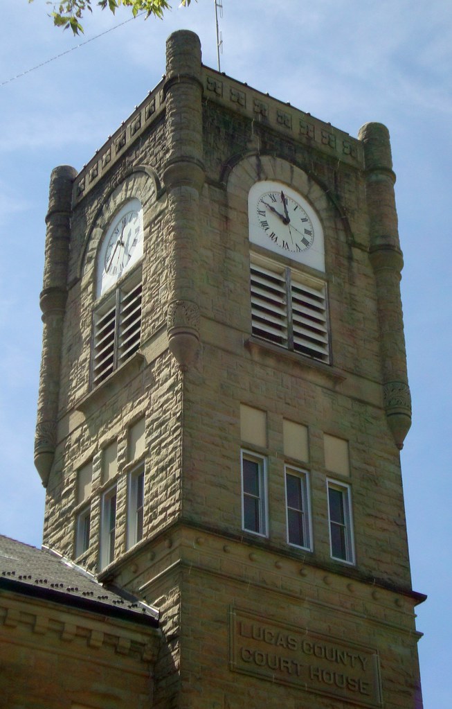 Lucas County Courthouse Tower (Chariton, Iowa) The Lucas C… Flickr