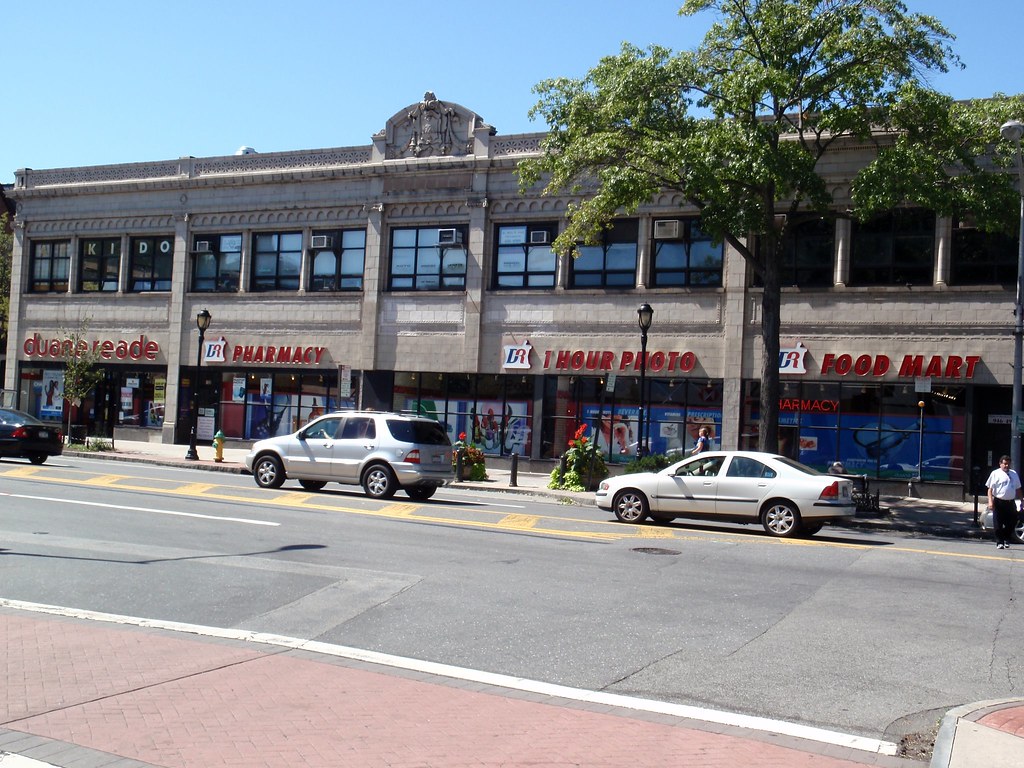 White Plains Mamaroneck Ave former home of Colony Theate… Flickr