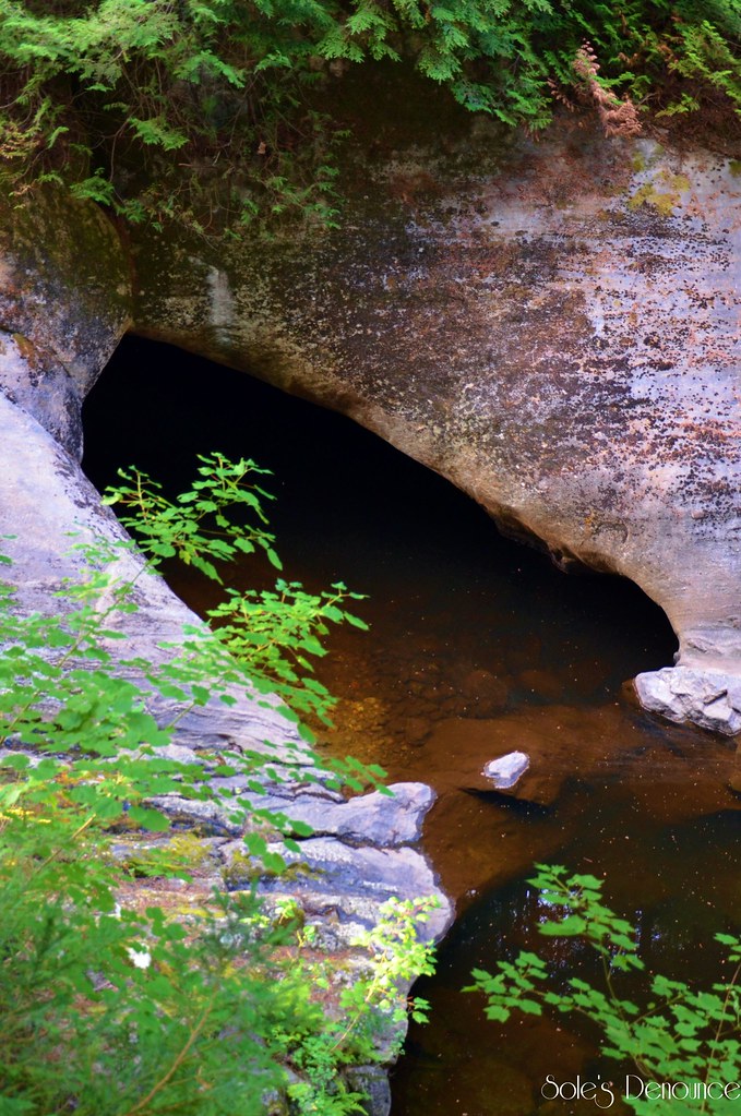 2012 Upstate NY 146 THE OLDEST ROCK IN NORTH AMERICA AND T… Flickr