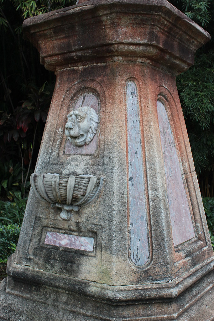 Brisbane Botanic Gardens, Walter Hill drinking fountain IM… Flickr