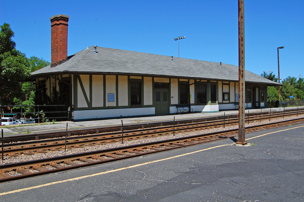 River Forest Metra Station mbernero Flickr