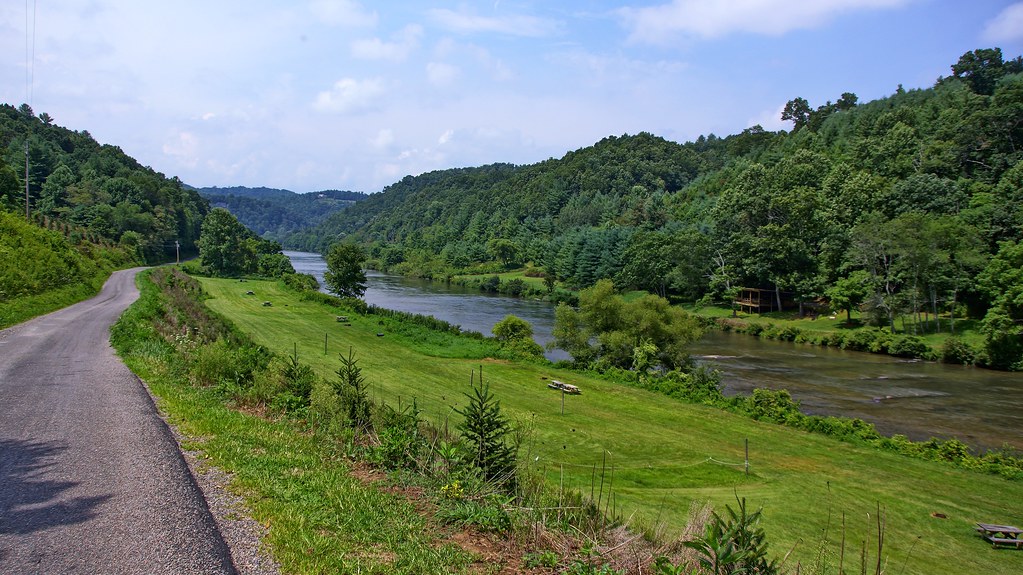 New River at Scottville, North Carolina 1/1600s f/5.0 ISO1… Flickr
