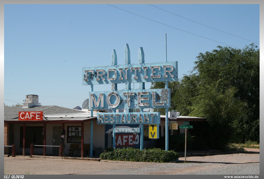 Frontier Motel Opposite the Truxton Station is the Frontie… Flickr