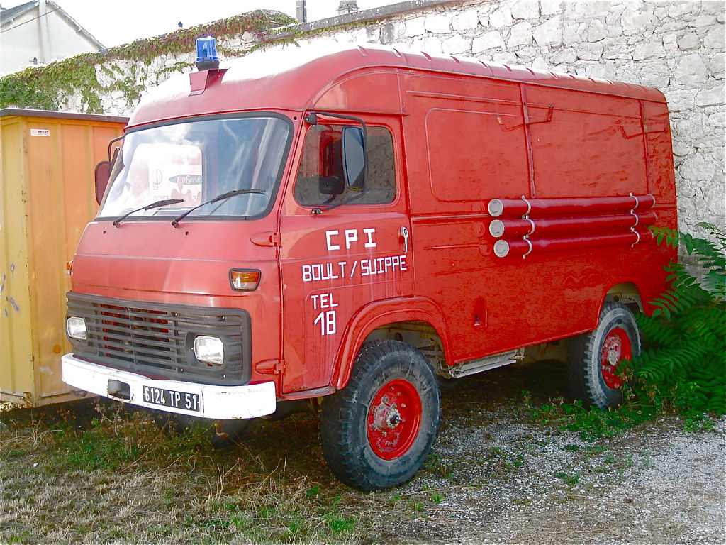 1970s SAVIEM TP3 4x4 Firebrigade Equipment Van a photo on Flickriver
