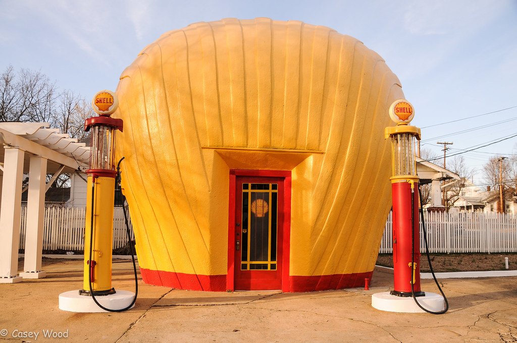 lrcbw9503 Early Shell Station Salem NC Casey bw Flickr