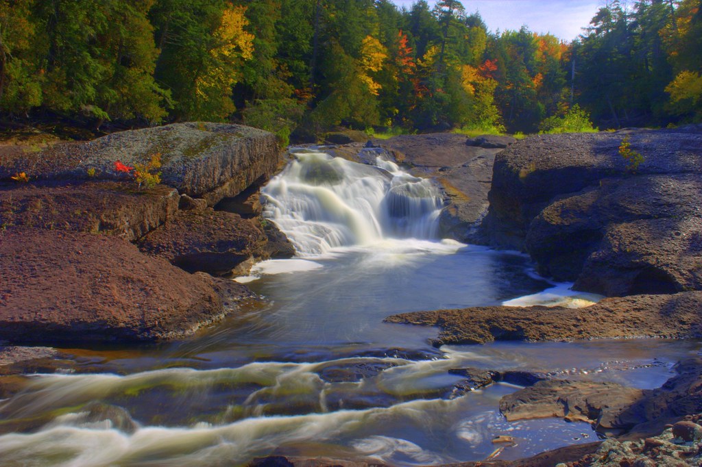 Sandstone Falls Black River Michigan U.P. Another way to… Flickr