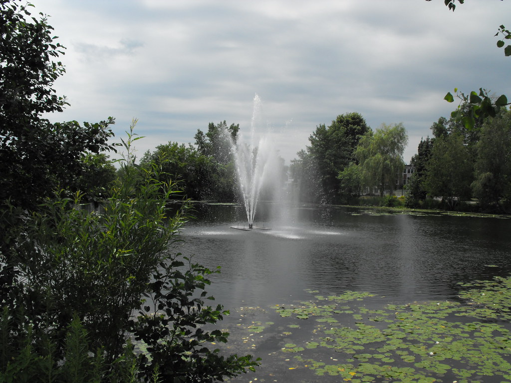 Lac du Village StBruno Lac du Village StBruno StBrunod… Flickr