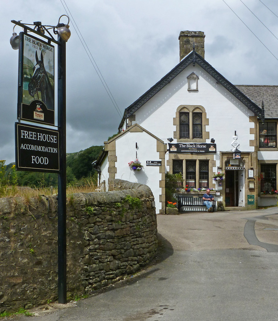 Black Horse, Giggleswick Tim Green Flickr