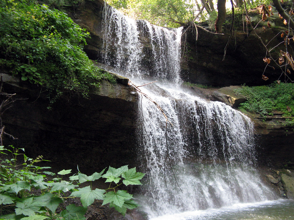 Quaker Falls Very nice falls between New Castle, PA and Po… Flickr