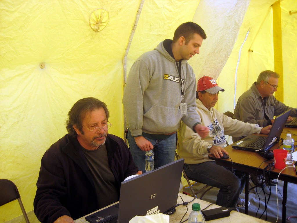 Neptune Librarians help out! Neptune Public Library staff … Flickr