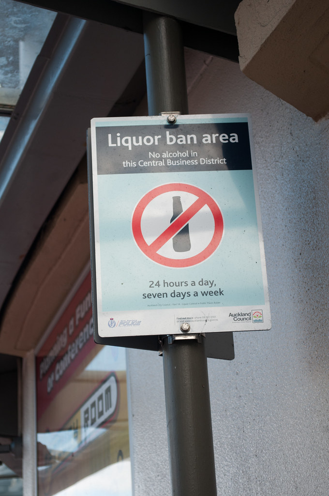 Liquor ban area sign in Auckland Sign reads "Liquor ban a… Flickr