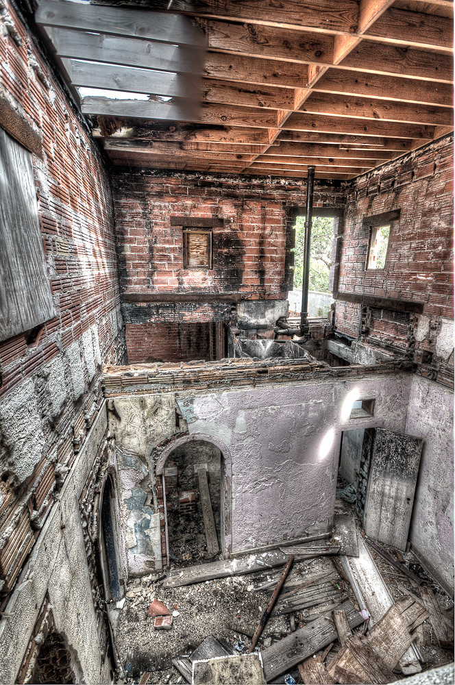Stewart's Mansion, Galveston, TX View of the first floor. Flickr